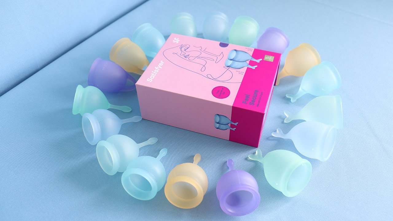 Менструальные чаши Satisfyer Feel Confident, 2 шт в наборе, бесцветный J1762-2 - Satisfyer - Менструальные чаши - Купить