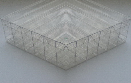Поликарбонат прозрачный толщиной 25 мм 