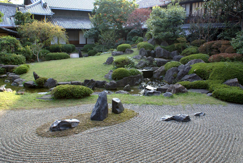 Японский сад камней - фото 1 - id-p74243688