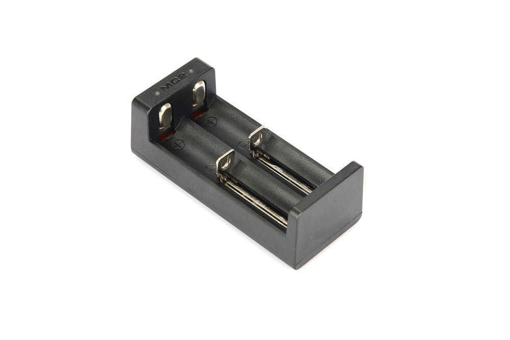 Зарядное устройство Xtar MC2 для аккумуляторных элементов (в комплекте с USB кабелем) - фото 2 - id-p74531256