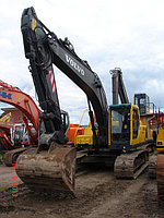 Экскаватор в аренду