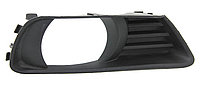 Рамка противотуманной фары правая Тойота Камри xv40 до 2010, 52127-06040