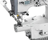 Промышленная распошивальная машина S007KD-W122-356/PCE/UTU(UTU/UTX)  трехигольная специальная, фото 2
