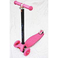 Самокат детский Delanit Maxi Scooter с подстветкой 2 в 1 Delanit розовый