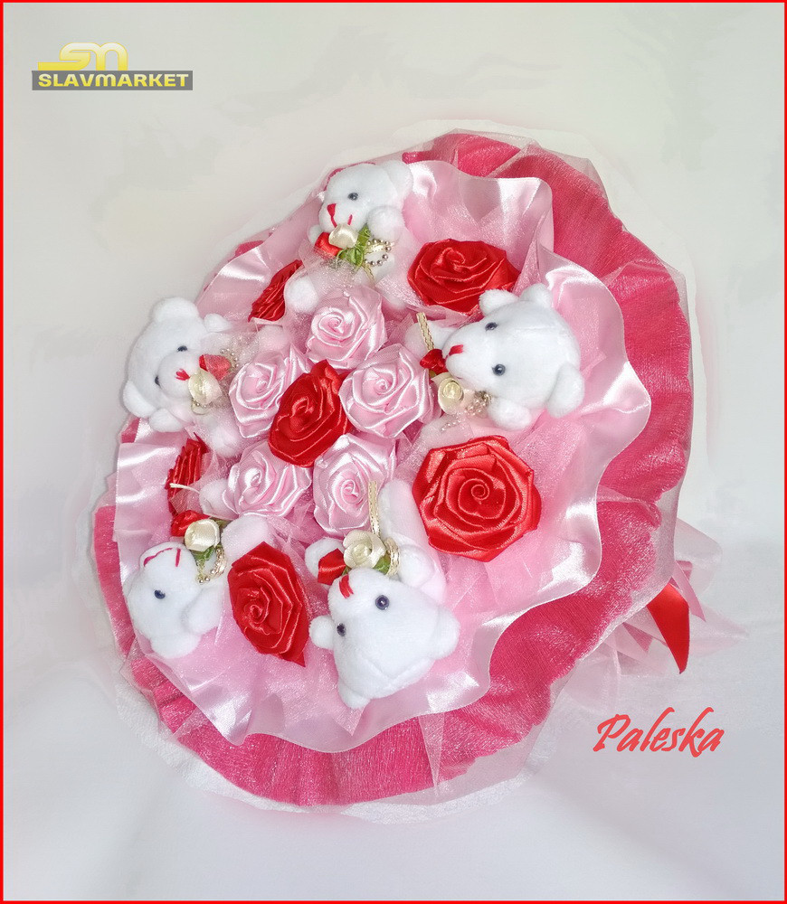 Букет из мягких игрушек с розами, красный, К0511