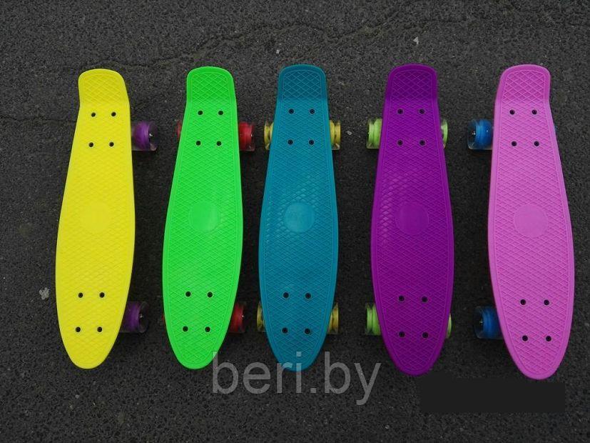 Скейтборд, пенниборд СВЕТЯЩИЕСЯ колеса, пенниборд для начинающих Penny Board 56,5 см, арт 350-2 - фото 2 - id-p76310422