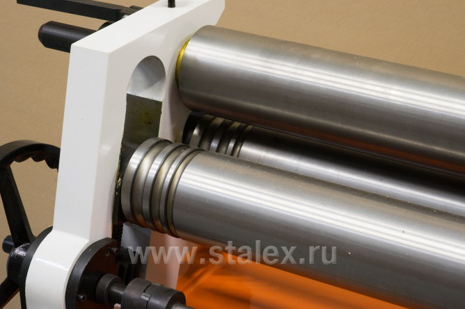 Станок вальцовочный электромеханический STALEX ESR 1550х3.5 - фото 5 - id-p76540420