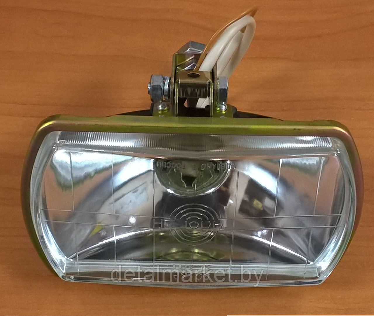 Фара прожектор гладкое стекло (универсальная) 2012.3711