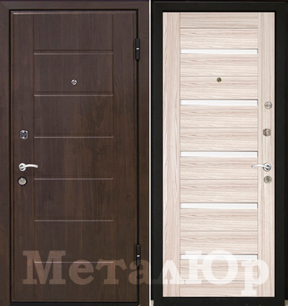 Двери входные металлические МеталЮр М7, капучино мелинга, белое стекло