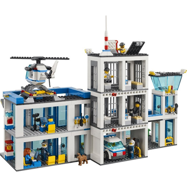 Конструктор Bela Urban 10424 Полицейский участок (аналог Lego City 60047) 890 деталей - фото 5 - id-p76838060