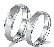 Парные кольца для влюбленных "Королевские короны" с гравировкой: "Его Королева - Ее Король"