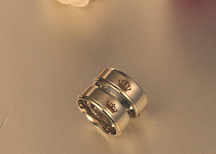 Парные кольца для влюбленных "Королевские короны" с гравировкой: "Его Королева - Ее Король" - фото 3 - id-p77045509