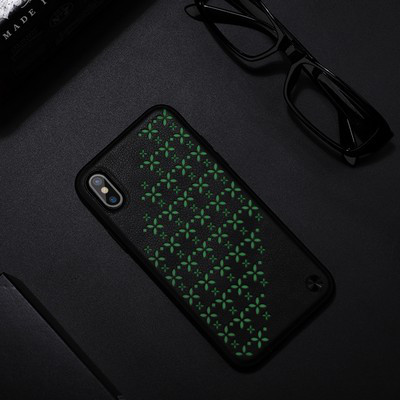 Люминисцентная накладка Nillkin Star Series Case Черный для Apple iPhone Xs - фото 4 - id-p77346491