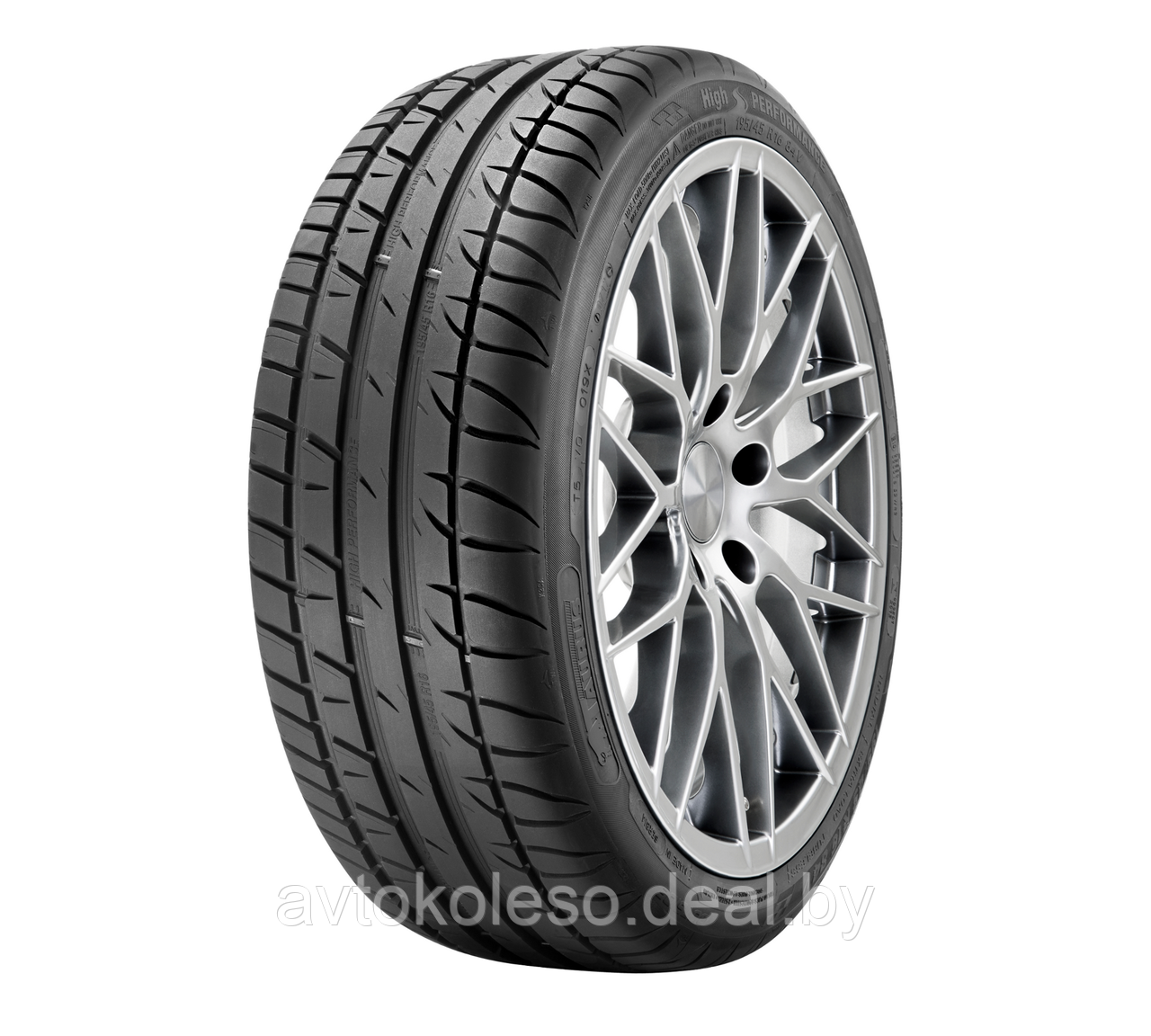 Автомобильные шины 195/50R15 Taurus High Performance 82V в Минске - фото 1 - id-p77466868