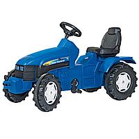 Детский педальный трактор Rolly Toys New Holland 036219