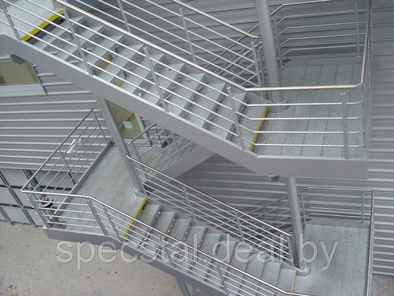 Лестница Н-Л-38 из нержавеющей стали - фото 1 - id-p77808530