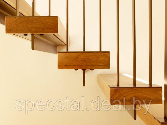 Лестница Д-Л-6 с деревянными ступенями на металлическом креплении - фото 1 - id-p77809198