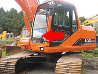 Стекло лобовое нижнее на экскаватор DOOSAN