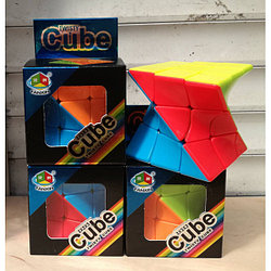 Кубик Рубика винтовой (Twisty Cube) 3х3