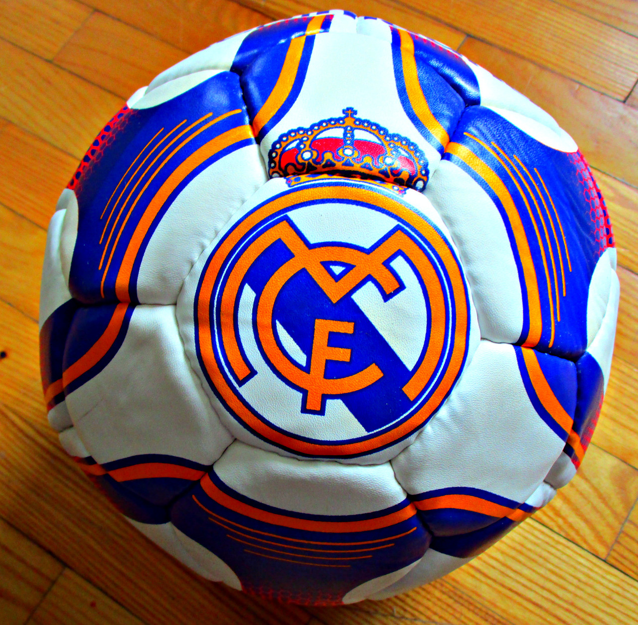 Мяч футбольный детский "Realmadrid" № 5 - фото 2 - id-p78620541
