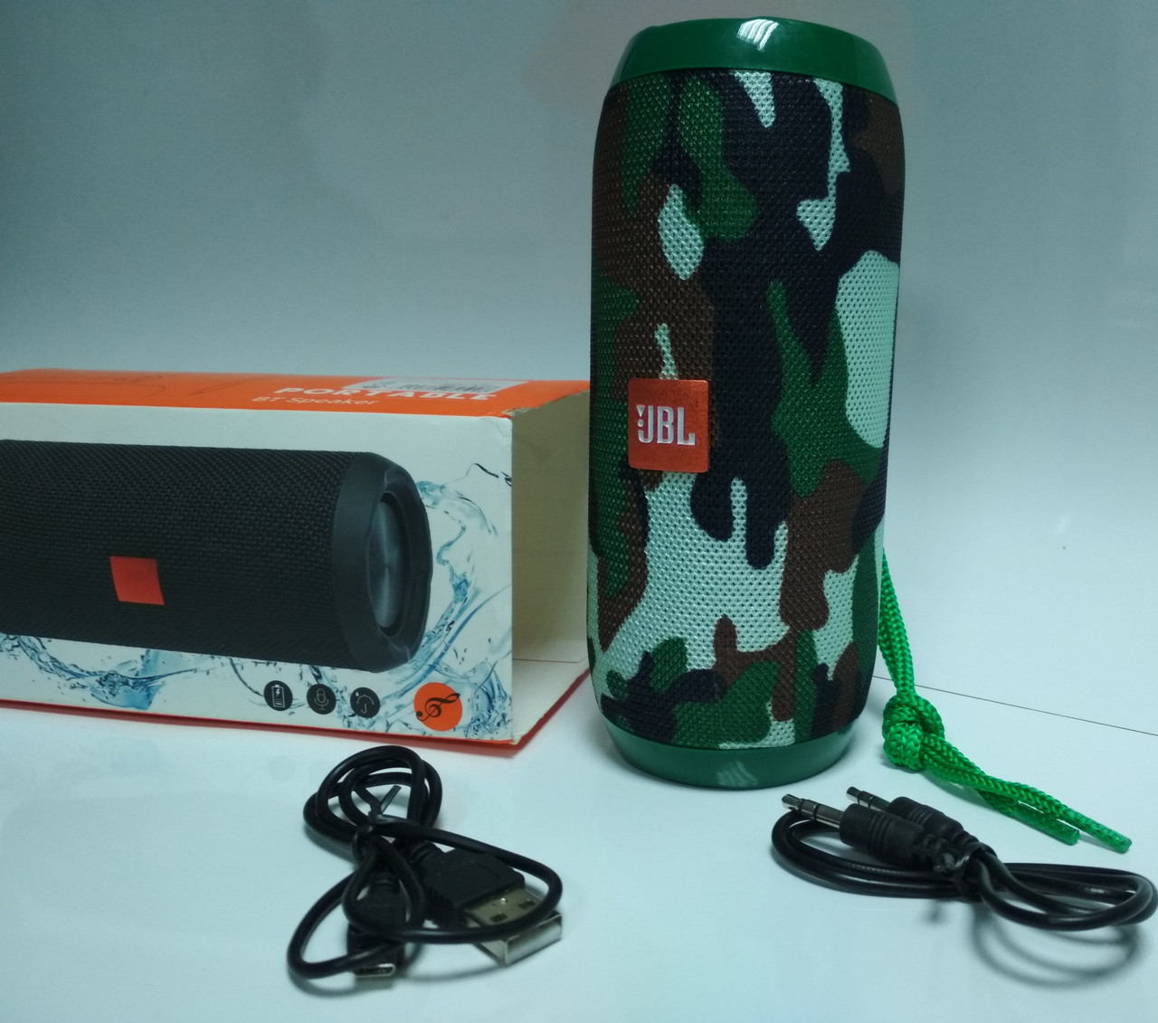 Портативная колонка JBL PORTABLE  BT Speaker в дизайне (копия)