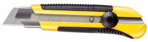Нож "DynaGrip" с 25-мм лезвием с отламывающимися сегментами STANLEY 0,1-10-425 - фото 3 - id-p79770065