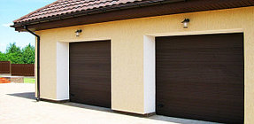 Примеры секционных гаражных ворот