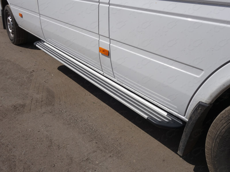  Порог алюминиевый 2220 мм «Slim Line Silver» MERCEDES Sprinter W905 "13-