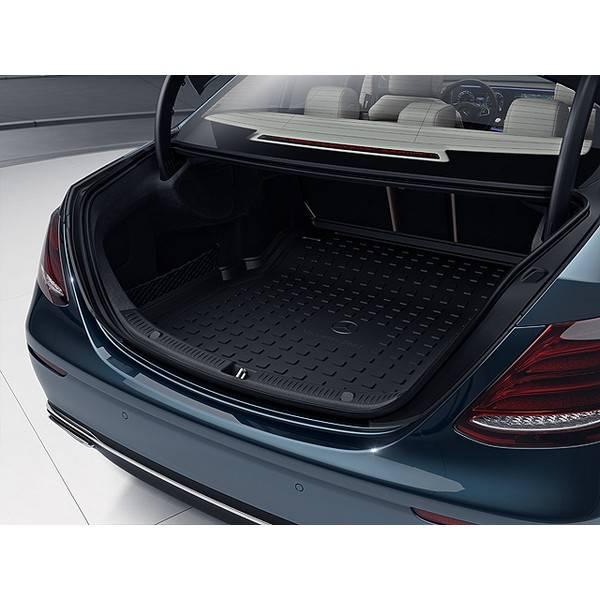 Коврик багажника оригинальный (с проемом для длинномерных грузов) для Mercedes E-Class W213 седан (2016-2018) № A2138140600 - фото 1 - id-p80583149