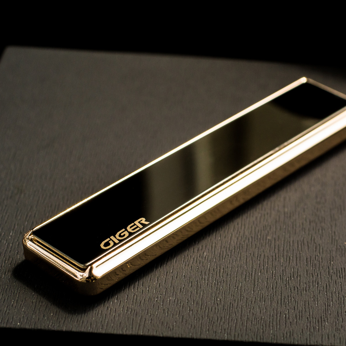 USB зажигалка Ciger (черная) - фото 1 - id-p81488961