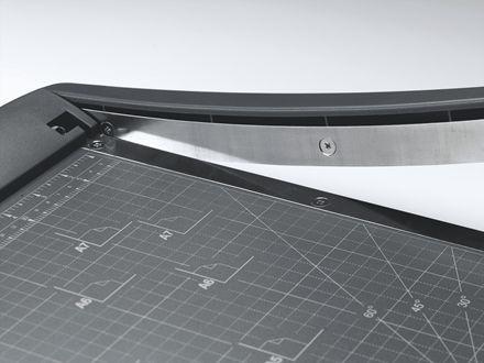Резак сабельный Rexel 2101971 SmartCut CL120