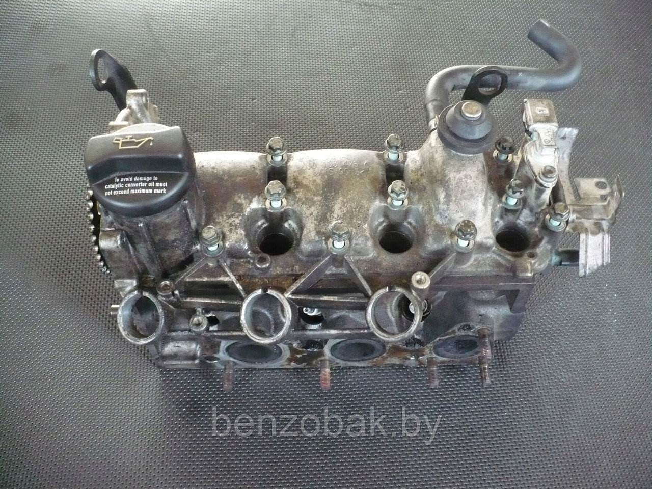 ГБЦ ГОЛОВКА БЛОКА ЦИЛИНДРОВ 03D103374E VW POLO 9N 1.2 6V 54KM 40KW BMD AWY
