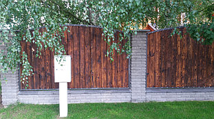 Забор и ворота  с деревом 6