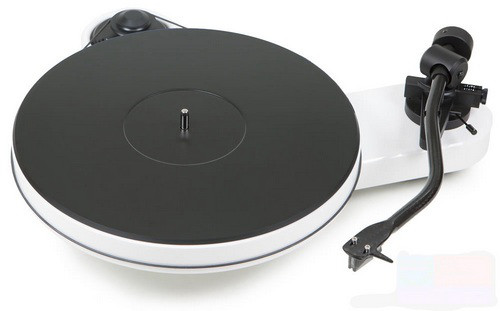 Проигрыватель виниловых дисков Pro-Ject RPM 3 Carbon - фото 1 - id-p81723420