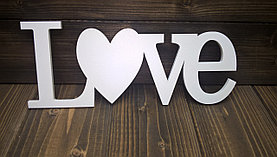 Декоративное изделие слово "Love"