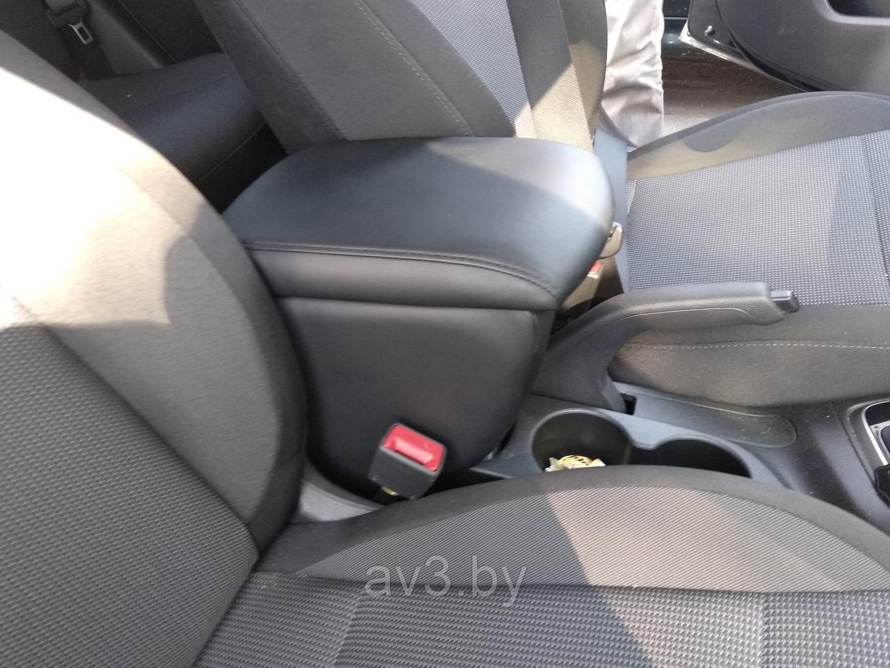 Подлокотник Hyundai Solaris / Accent 2 (2017-2022) / Хендай Солярис / Акцент Lokot