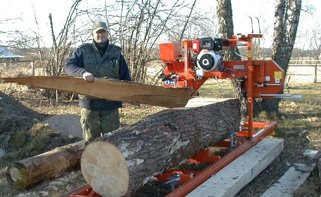 Ленточная пилорама Wood-Mizer LT15 с бензиновым двигателем