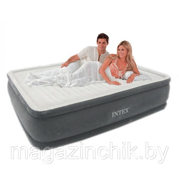 Надувная двуспальная кровать-матрас Intex 64414 Queen Comfort-Plush с встроенным электронасосом 152*203*46 см