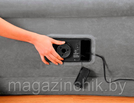 Надувная односпальная кровать-матрас Intex 64412 Twin Comfort-Plush с встроенным электронасосом 99*191*46 см - фото 4 - id-p3967132