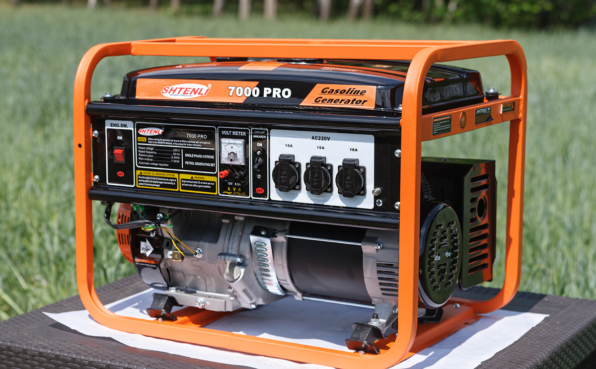 Generator pro. Бензиновый Генератор Shtenli Pro 7000. Бензиновый Генератор Shtenli Pro 4400. Бензиновый Генератор Shtenli Pro 3900. Бензиновый Генератор Ultra g-7000 we.