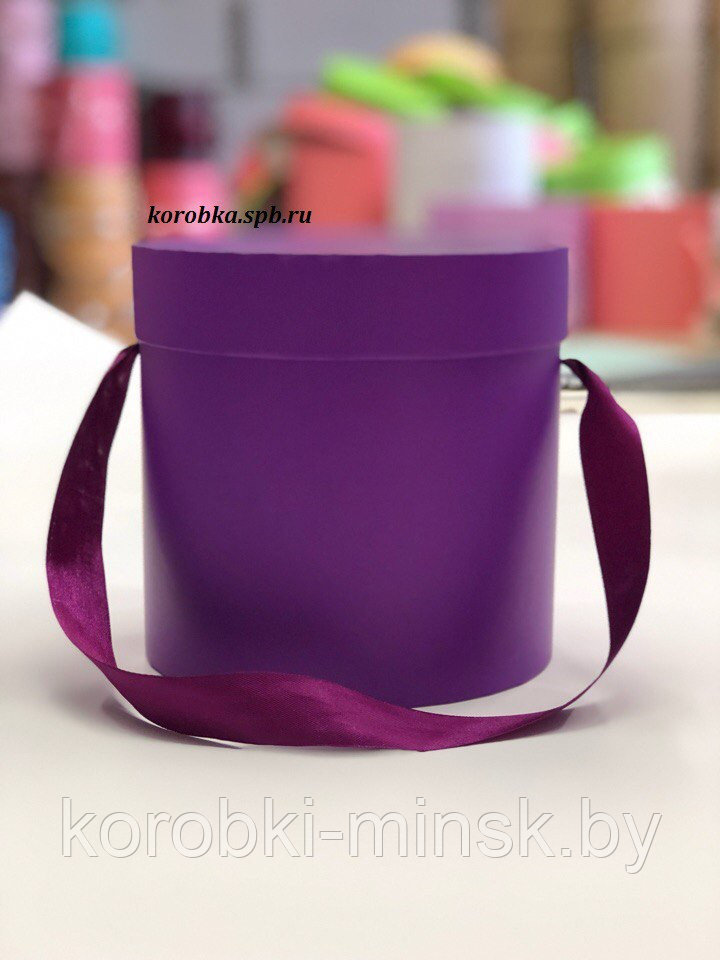 Шляпная коробка эконом вариант 20 см Цвет: Фиолетовый.