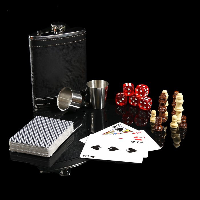 Подарочный игровой набор с фляжкой «Магнат» в шкатулке - фото 2 - id-p82712012