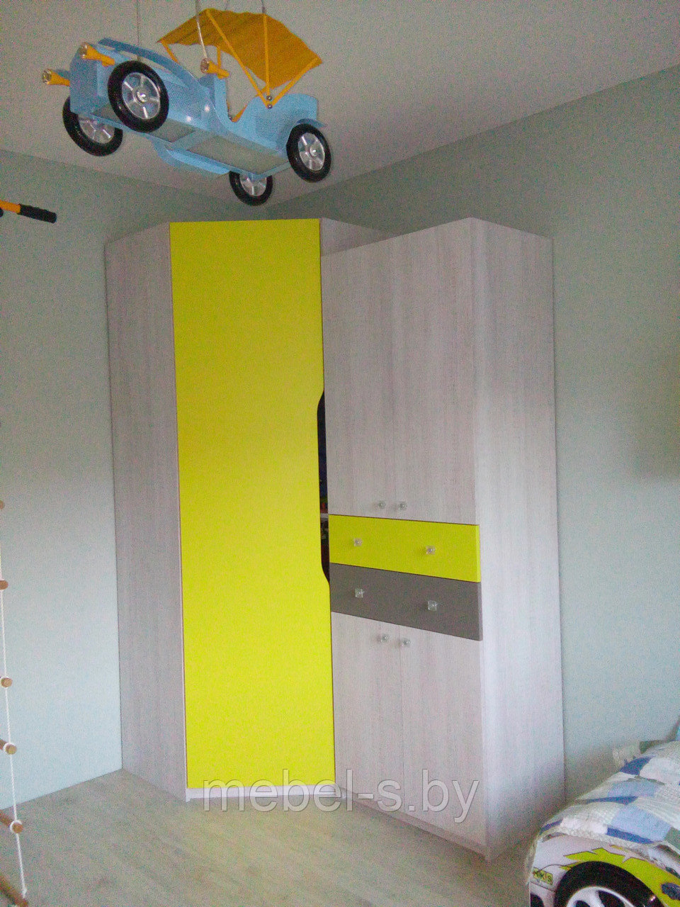 Жёлто-серая детская