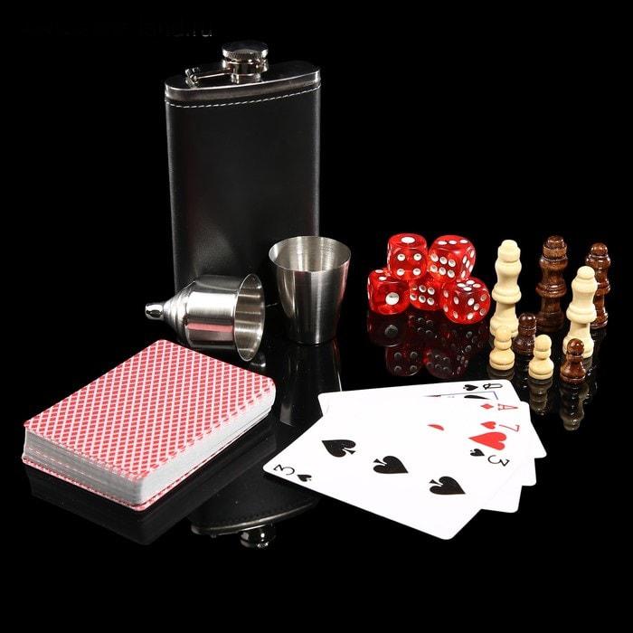 Подарочный игровой набор с фляжкой «Black Vegas» в шкатулке - фото 2 - id-p82870728