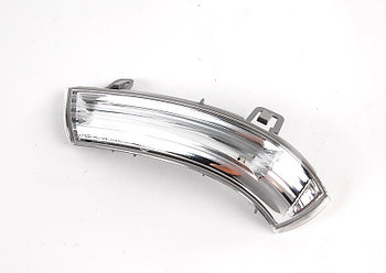 ПОВТОРИТЕЛЬ БОКОВОГО ЗЕРКАЛА (ПРАВЫЙ) С 2006-, TYC для SKODA SUPERB 12.2001-03.2008