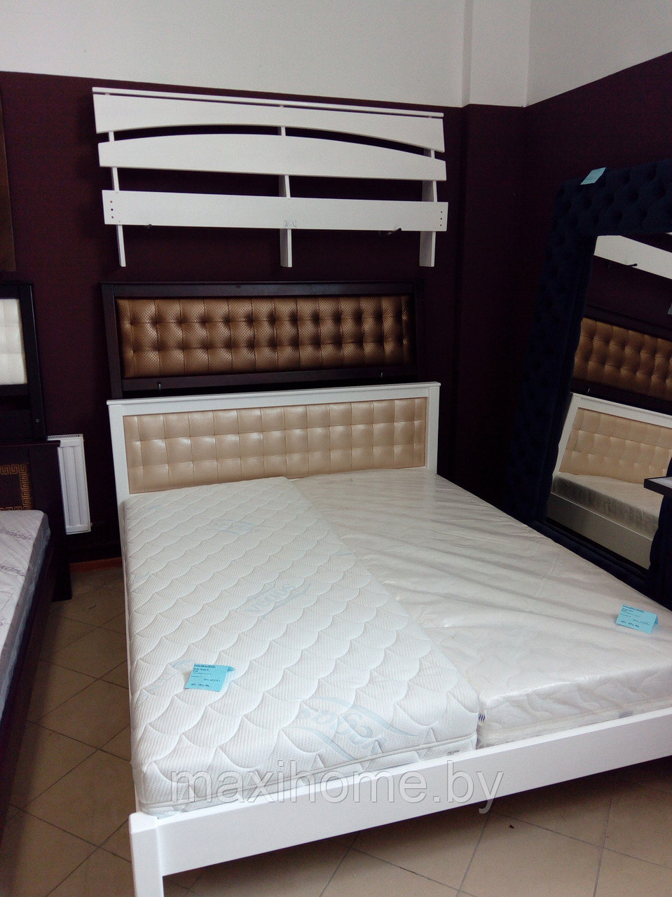Кровать из массива ольхи «Модерн М» 160*200, цвет махонь, обивка punto - фото 5 - id-p81157760