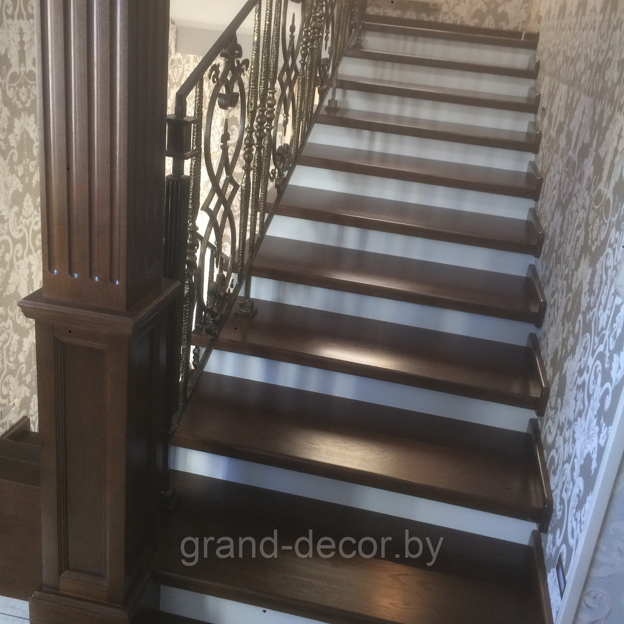 Ремонт, обновление, восстановление деревянных лестниц. - фото 1 - id-p84690639