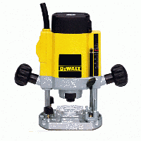 Фрезер DeWALT DW615