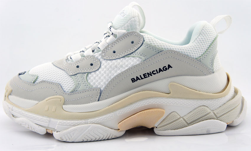 Balenciaga Triple S купить в интернет магазине