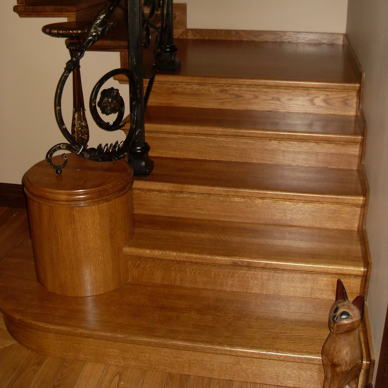 Лестницы для деревянного дома - фото 9 - id-p84990476